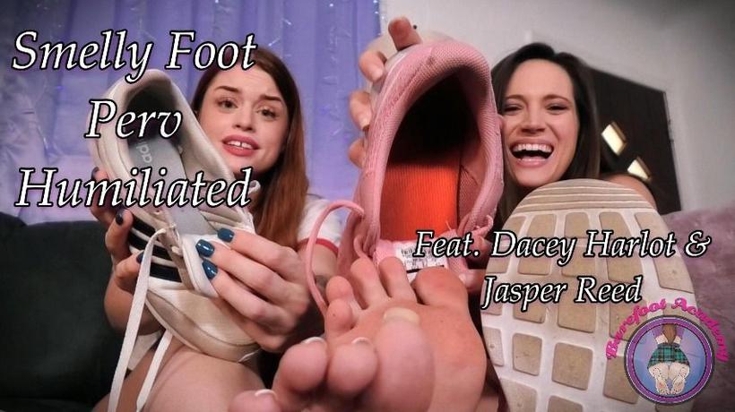 Cover Dacey Harlot, Jasper Reed - Smelly Foot Perv Humiliated - BarefootAcademy, ManyVids