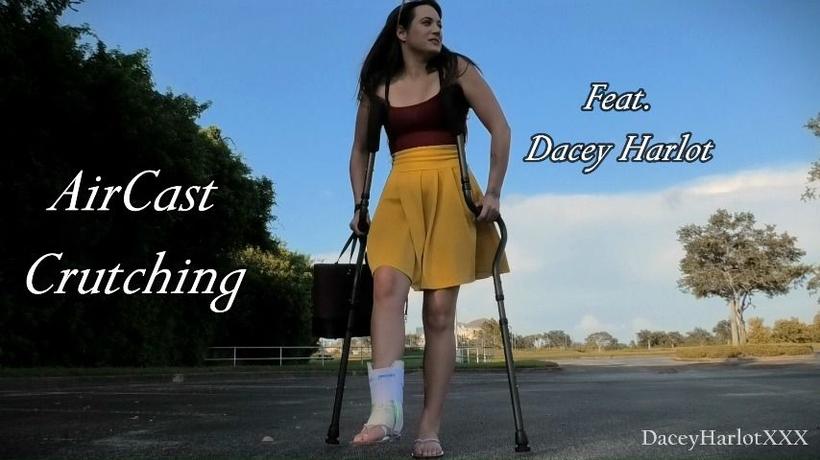 Cover Dacey Harlot - Aircast Crutching - TheHarlotHouse, ManyVids