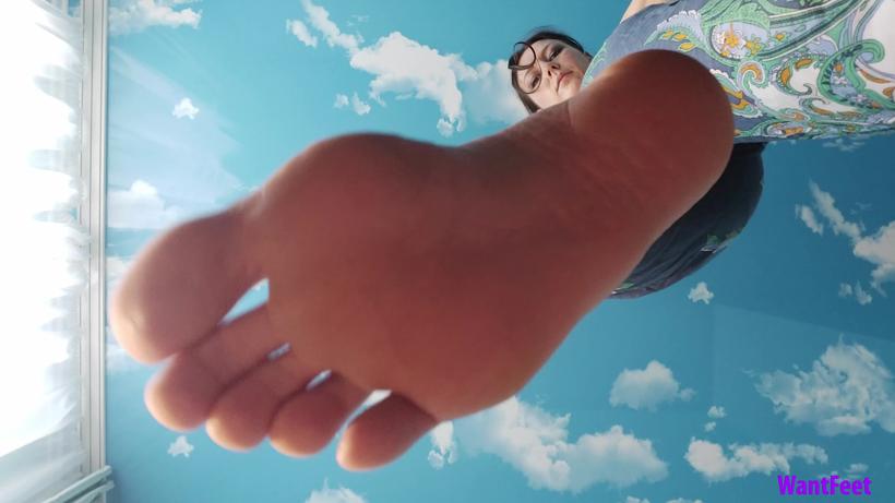 Cover Your Heaven Is Under My Soles 4K - WantFeet, ManyVids