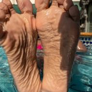 Preview 4 Alexia_Ramsey (17 Photo Test) My Feet Gets Beyond Wrinkly - OnlyFans