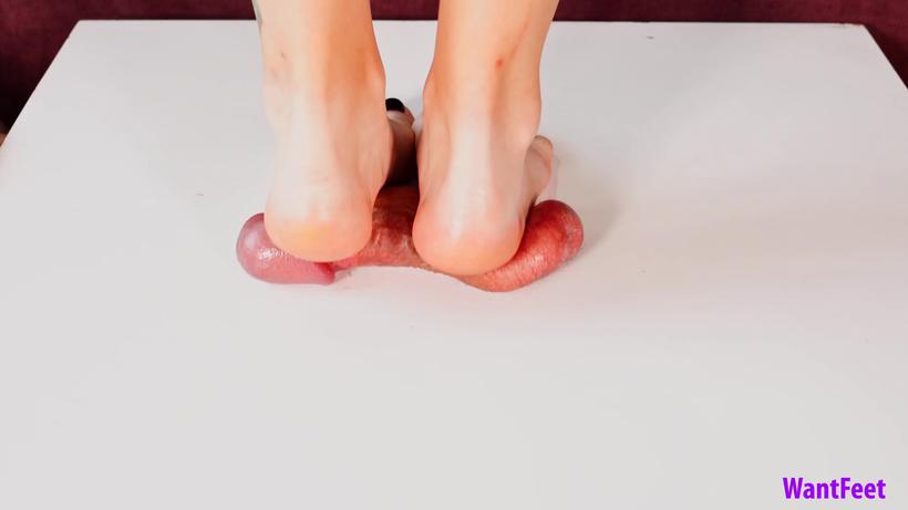 Cover Cbt Barefoot Trampling 4K - WantFeet, ManyVids