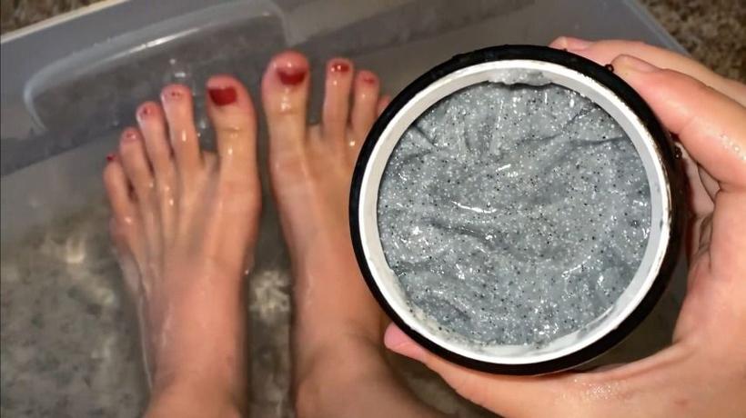 Cover Ivys Feet - Diy Foot Bath Exfoliation - ManyVids