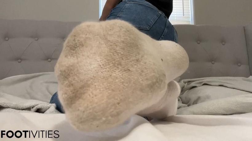 Cover Ivys Feet - You Need My Smelly Socks W/ Voice Pov - ManyVids