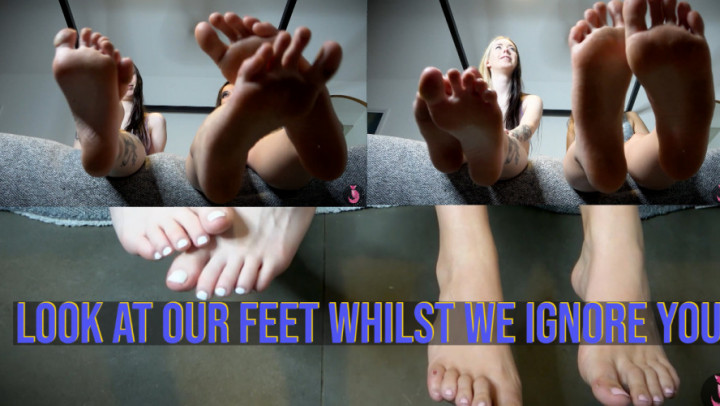 Cover [FREE] Summer Fox - Look At Our Feet Whilst We Ignore You - ManyVids