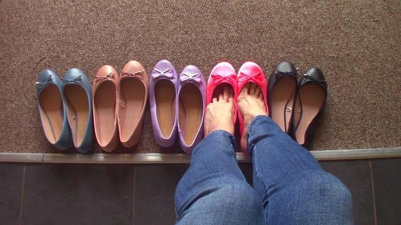 Cover Goddess Vanessa - Ballet Flat Collection - Picking Favorit - ManyVids