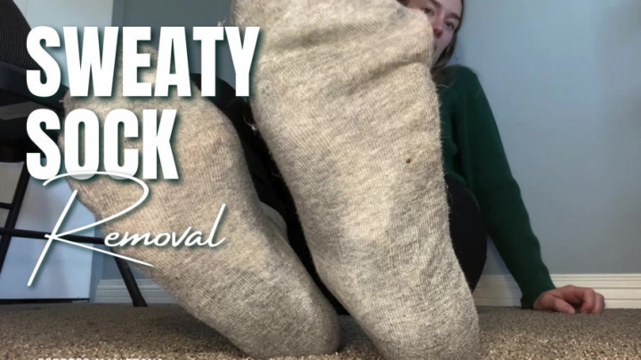 Cover Goddess Ally Etana - Sweaty Sock Removal - ManyVids