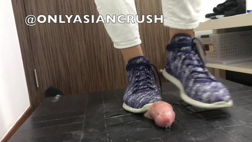 Cover Blue Sneakers Cock Crush - Complete - ONLY ASIANS CRUSH