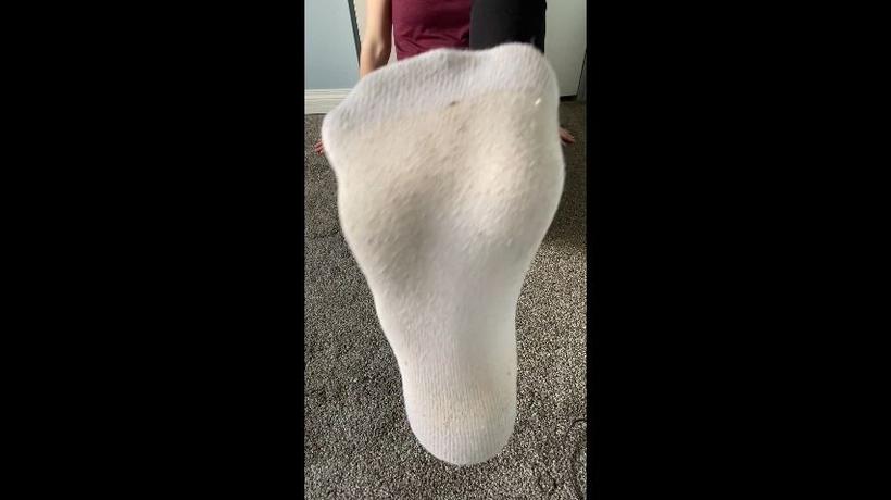 Cover Goddess Ally Etana - Taking Off My Dirty, Sweaty, White Socks - ManyVids