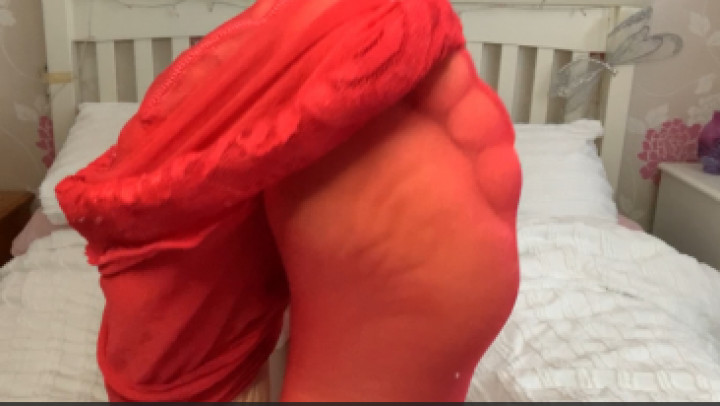 Cover Larah_Sky - Red Stocking Worship - ManyVids