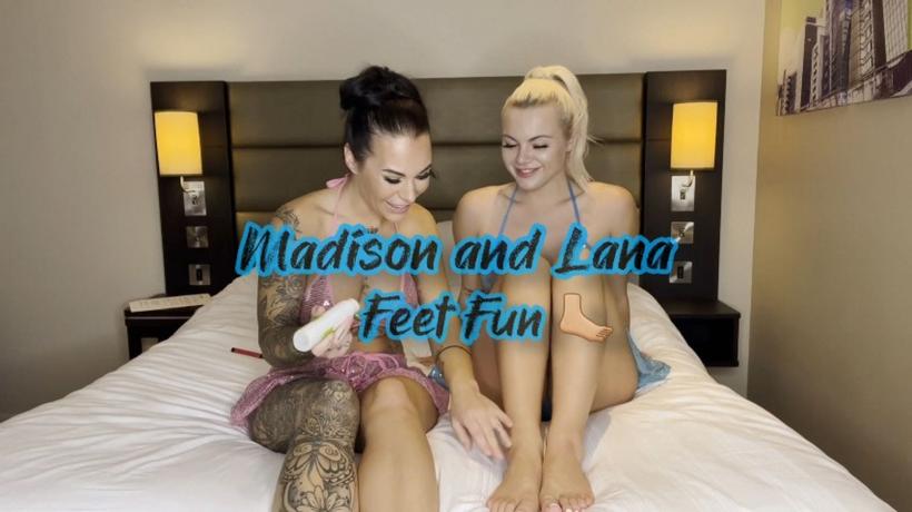 Cover MadisonFoxx - Madison And Lana In Foot Fetish - ManyVids
