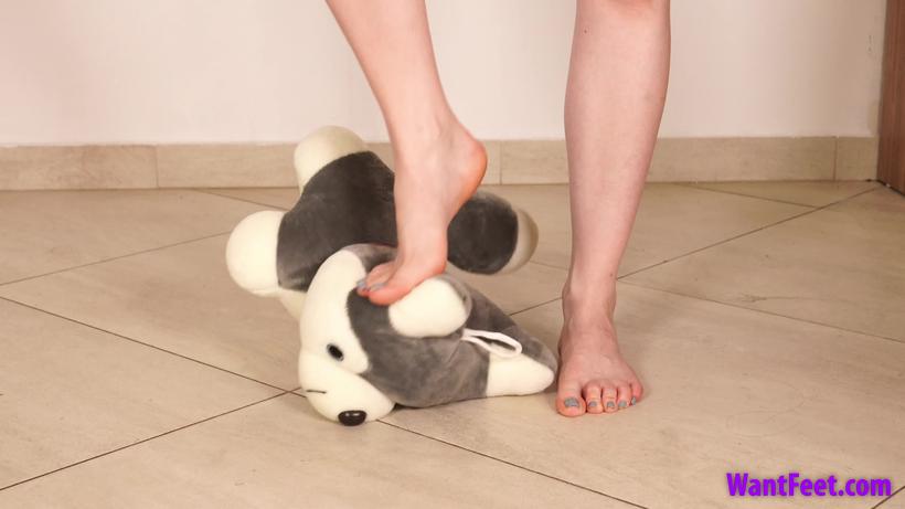 Cover Margo Plushie Crush - 4K - Bratty Feet Club