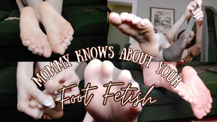 Cover Lizzymaestro - Mommy Knows About Your Foot Fetish - ManyVids