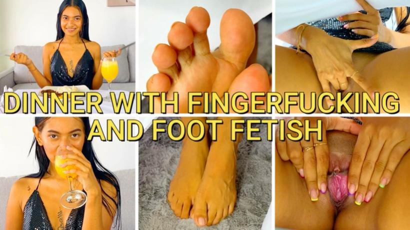 Cover zuleyka basil - Dinner With Fingerfuckking And Foot Fetish - ManyVids