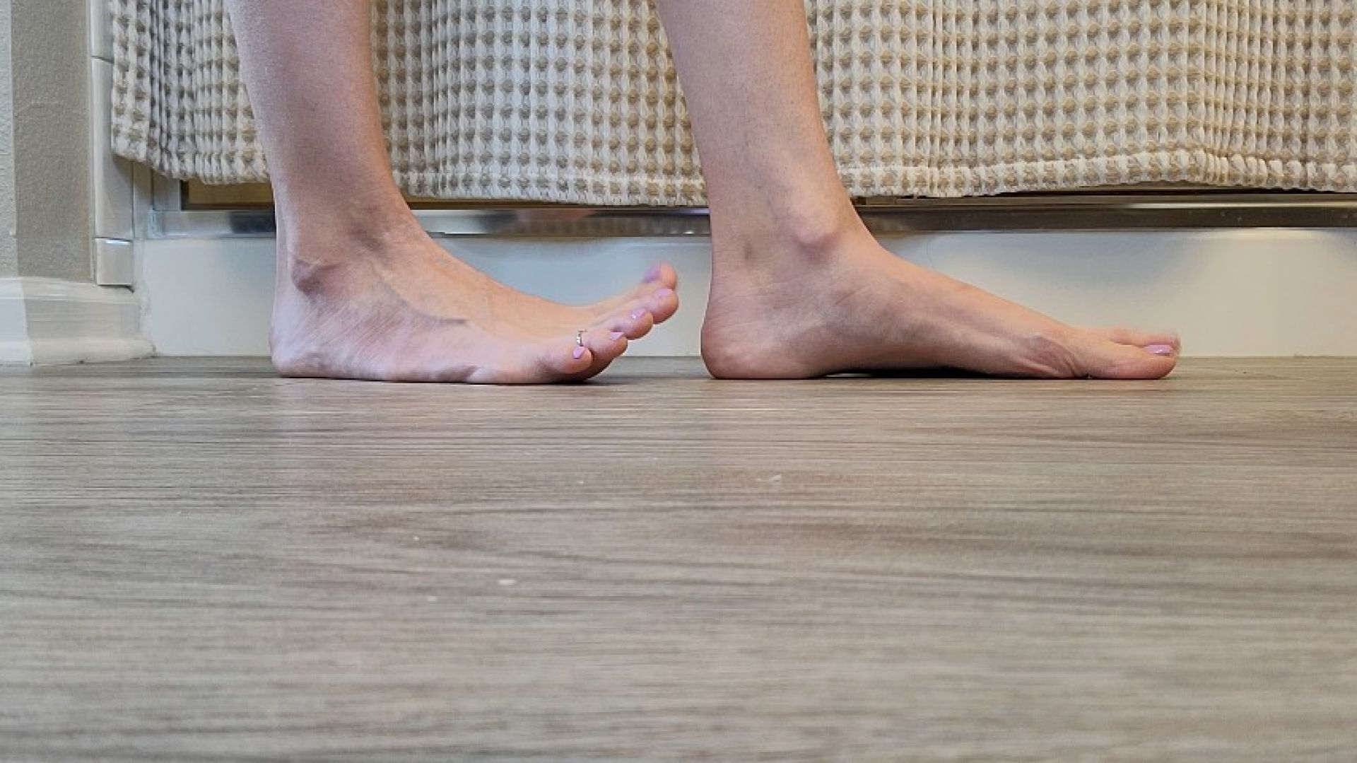 Cover Sweetsoleprincess - Big Size 12 Feet From Different Angles - ManyVids