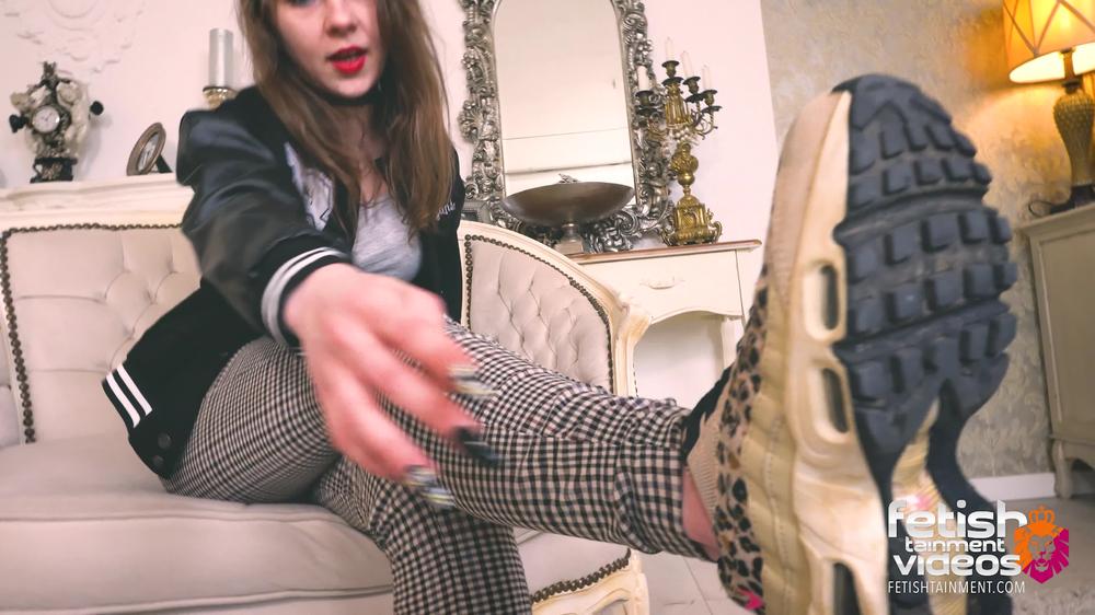 Cover You'Re Licking My Dirty Sneakers Clean Now ( Dirty Sneakers Fetish With 19 Yo Miss Kinga ) - 4K Uhd Mp4 - FEMDOMSQUAD Video Store