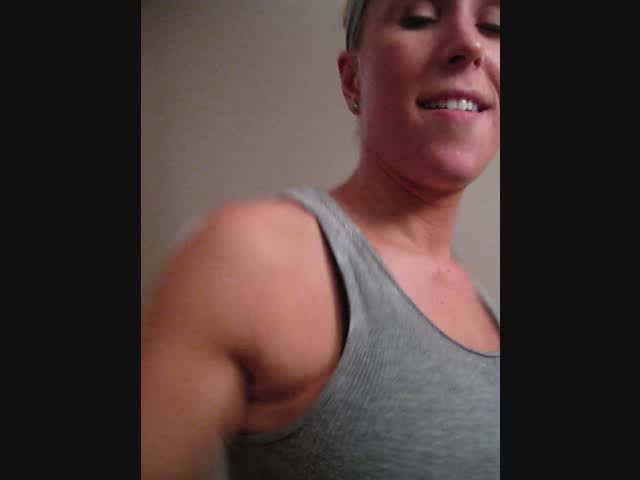 Cover Pit Sniffing Slave! - Bikini Blackmail Ballbust Lyne