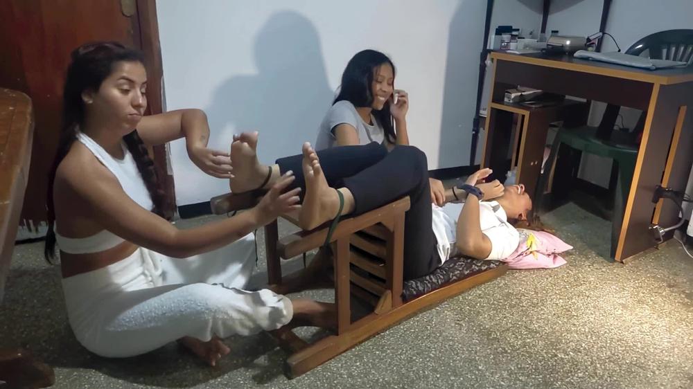 Cover Ale gets tickled on her feet and belly by her friends! - Ticklish Latinas
