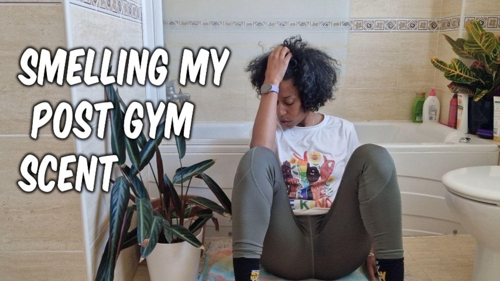 Cover GoldenLace - Smelling my post gym scent - ManyVids