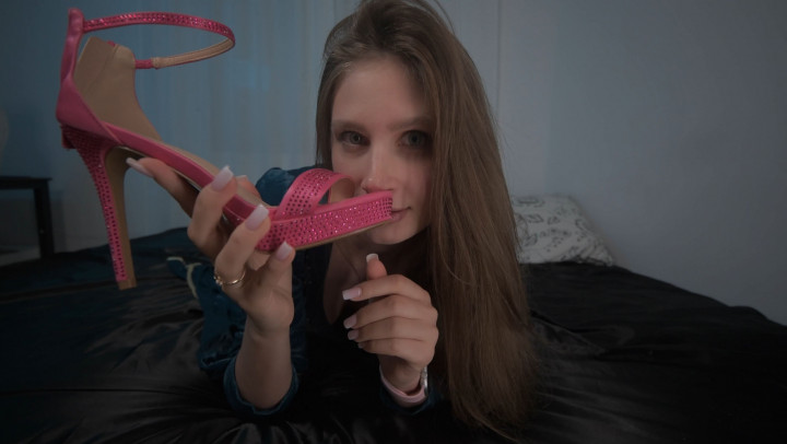 Cover ShunaLuna - Cinderella 4k - ManyVids