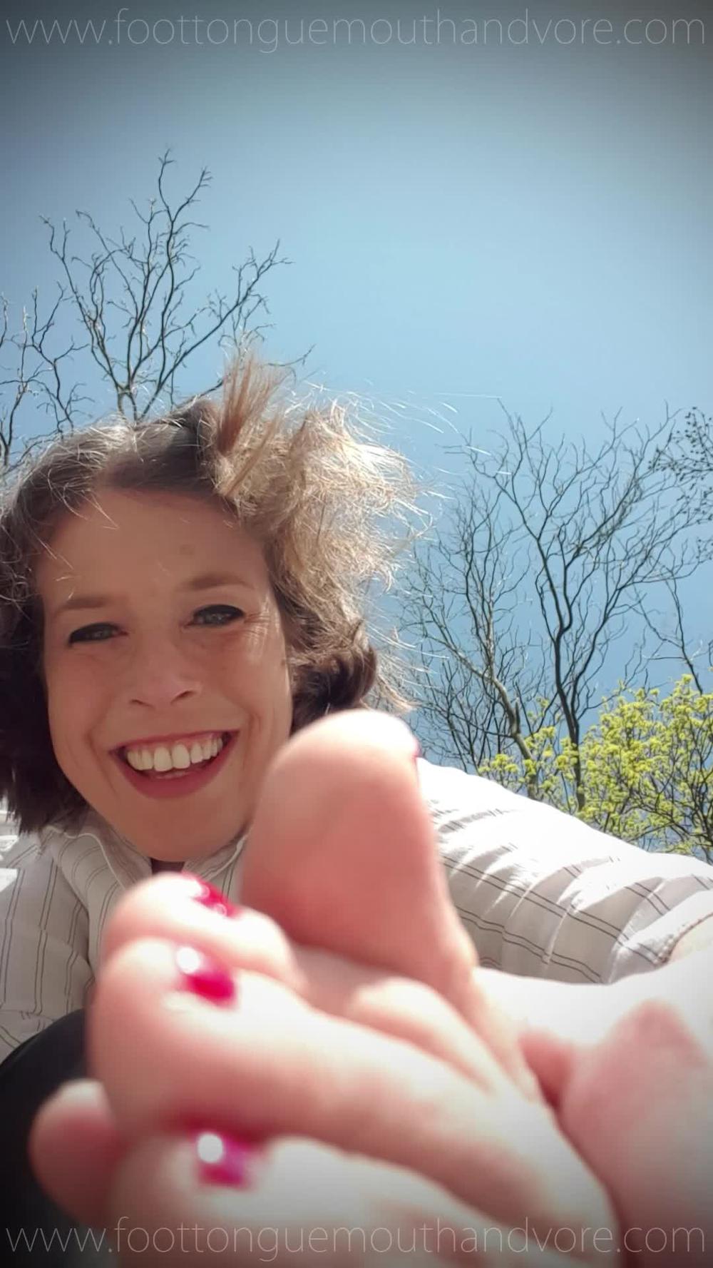 Cover Nora Humiliates Her Tiny Tinder Date With Her Feet (In Portrait Mode Esp For Phone & Tablet) - Foot Tongue Mouth and Vore