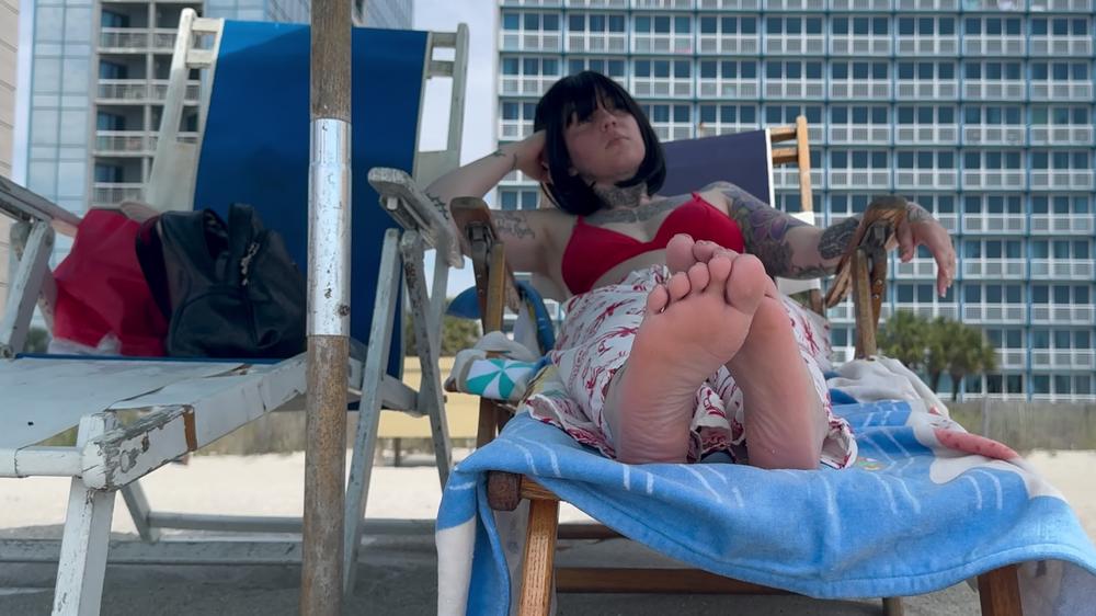 Cover Beach Barefoot Feet - Your Only Focus Is Mistress Sortari'S Feet - Femdom Pov Foot Worship Feet Ignore - Mistress Sortari
